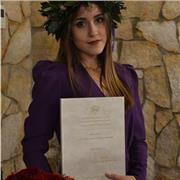 Laureata in Filologia Classica impartisce lezioni per qualsiasi profilo di studente